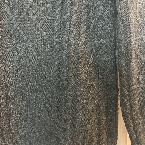 WoolOvers Pure Wool Knitted Aran Cable Turtle Neck Sweater Gray Small fisherman - Picture 3 of 7